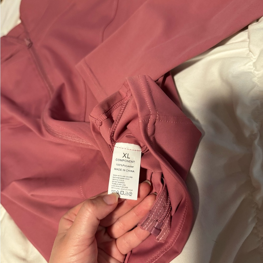 Workout Jacket - Picture 4 of 5